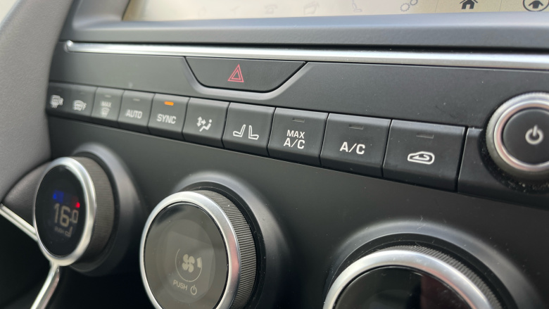 Jaguar E-Pace 2.0d S 5dr Auto Diesel Estate